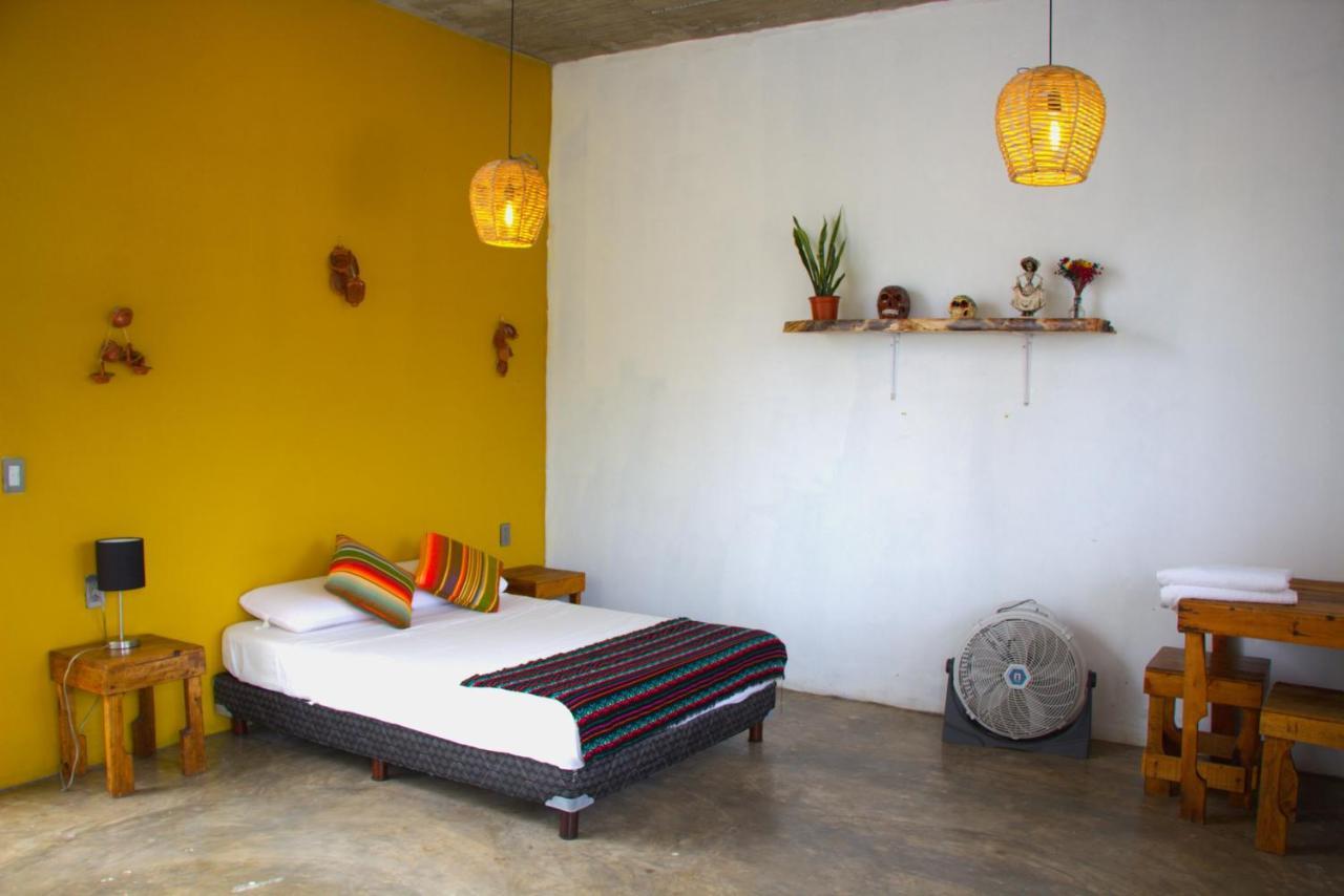Hotel Casa De Huespedes Colmena Tlayacapan Exteriér fotografie